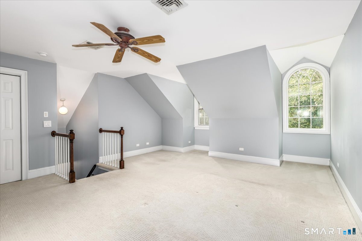 2 Raven Crest Drive Bethel CT 06801