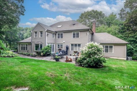 2 Raven Crest Drive Bethel CT 06801