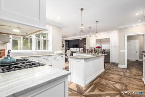 2 Raven Crest Drive Bethel CT 06801