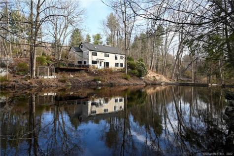 5 Umpawaug Road Redding CT 06896