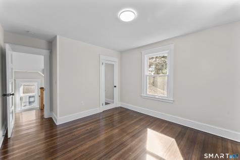 30 Oakwood Street East Hartford CT 06108