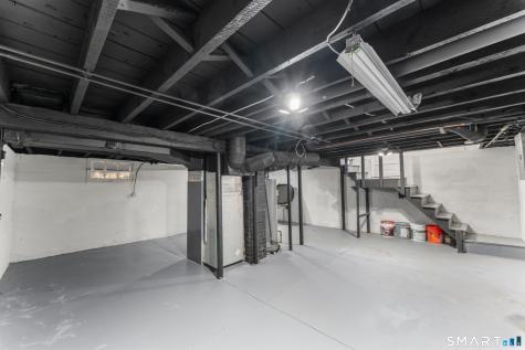 30 Oakwood Street East Hartford CT 06108