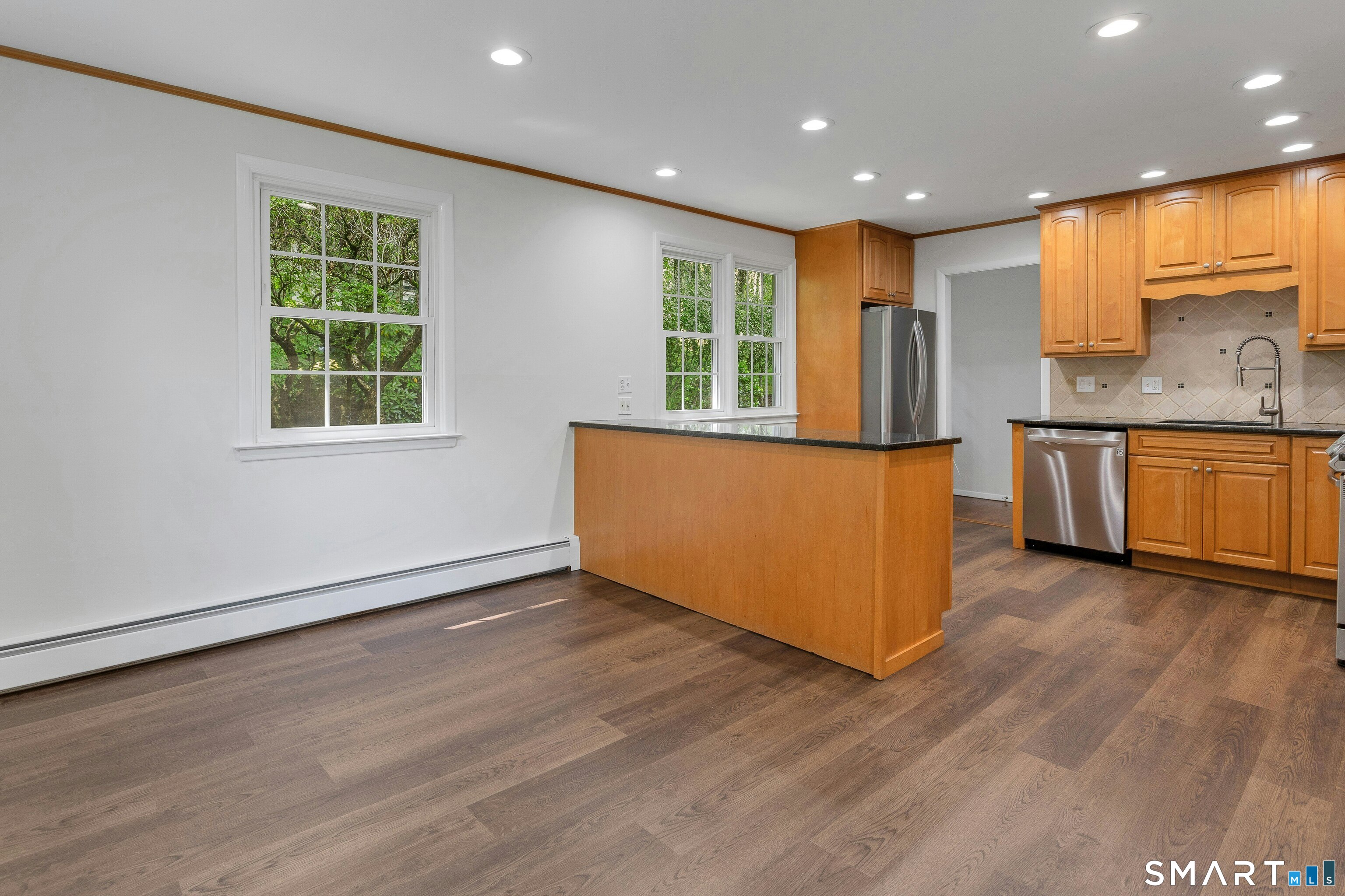 79 Robin Hood Road Stamford CT 06907