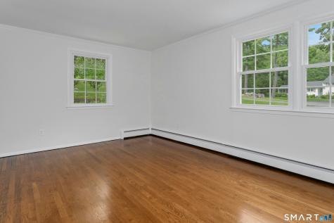 79 Robin Hood Road Stamford CT 06907