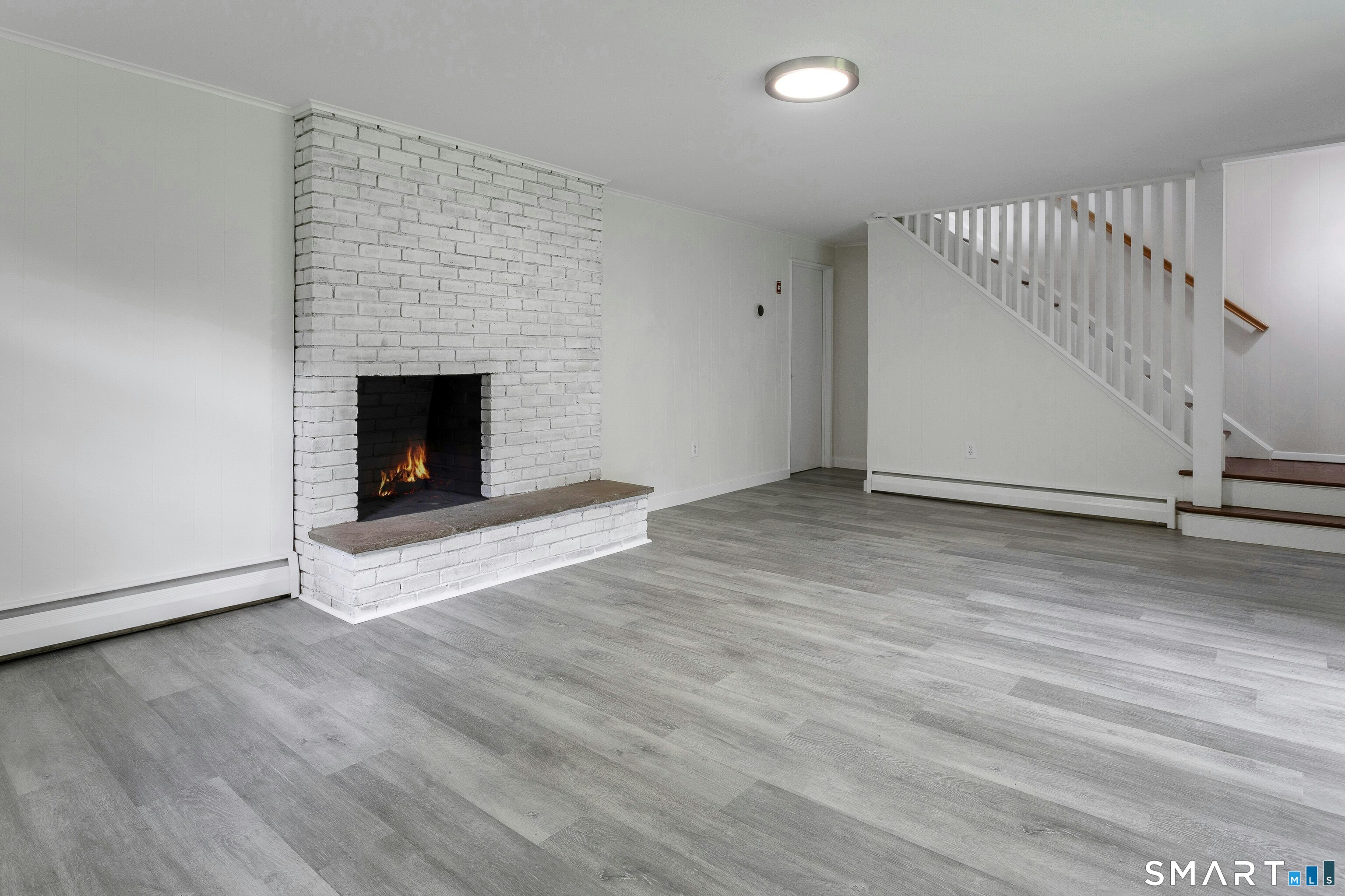 79 Robin Hood Road Stamford CT 06907