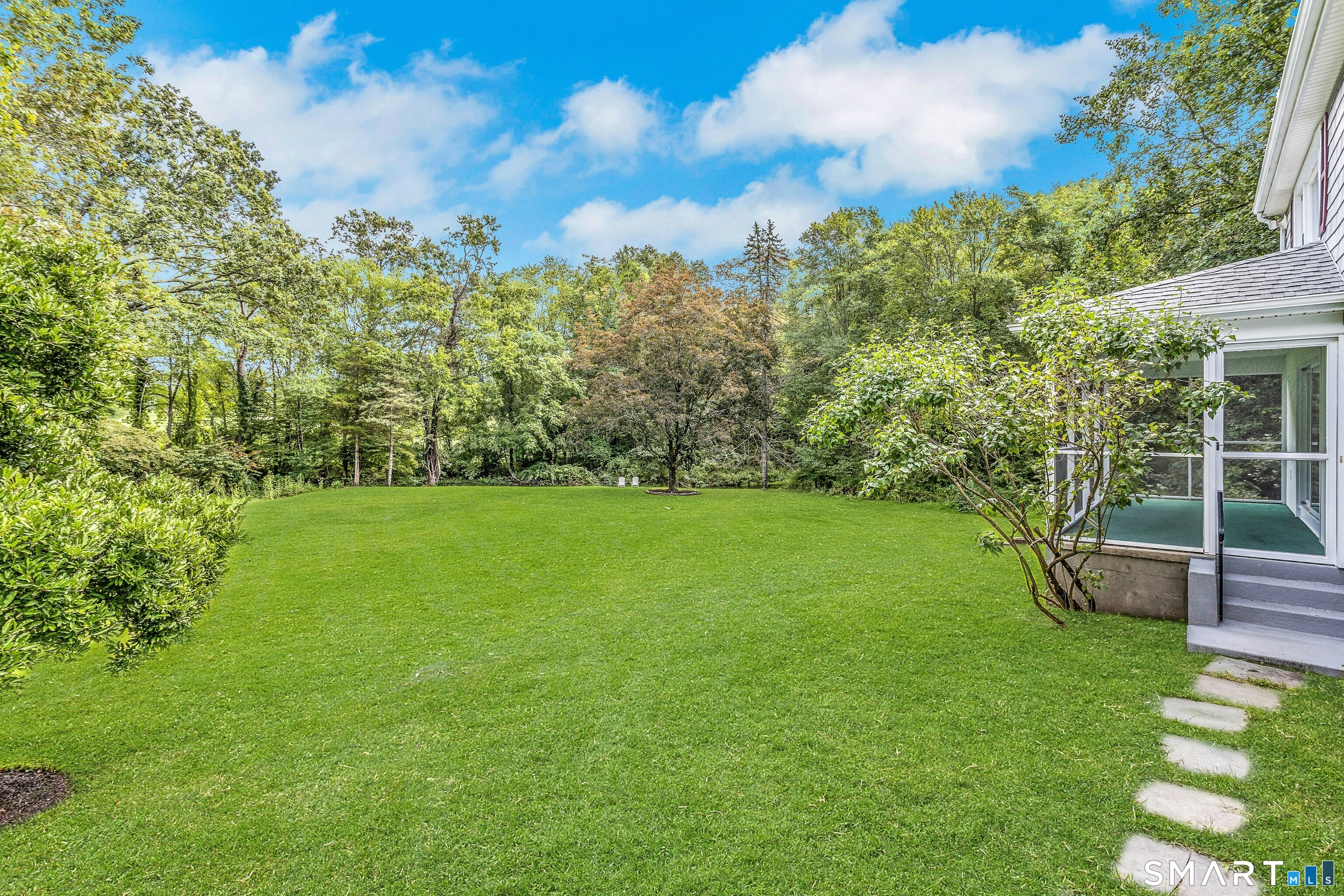 79 Robin Hood Road Stamford CT 06907