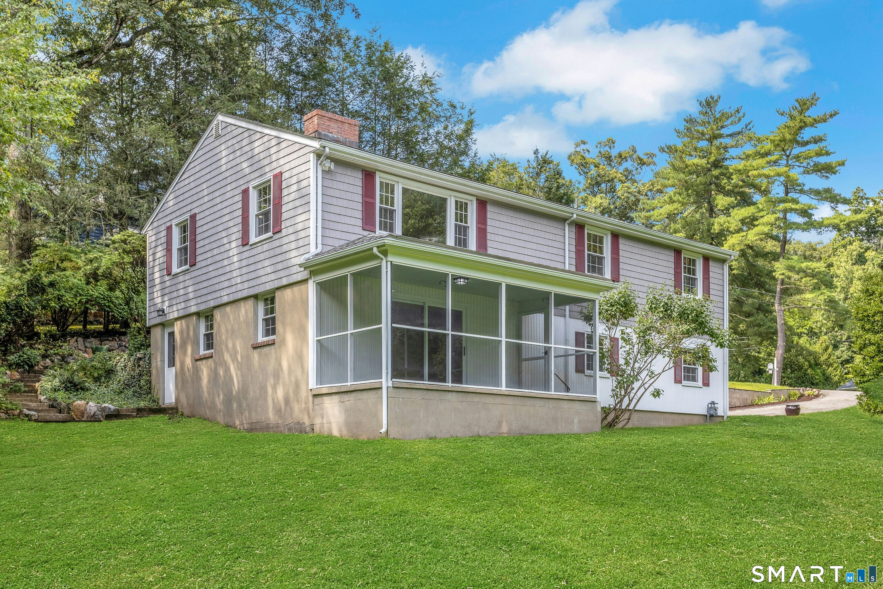79 Robin Hood Road Stamford CT 06907