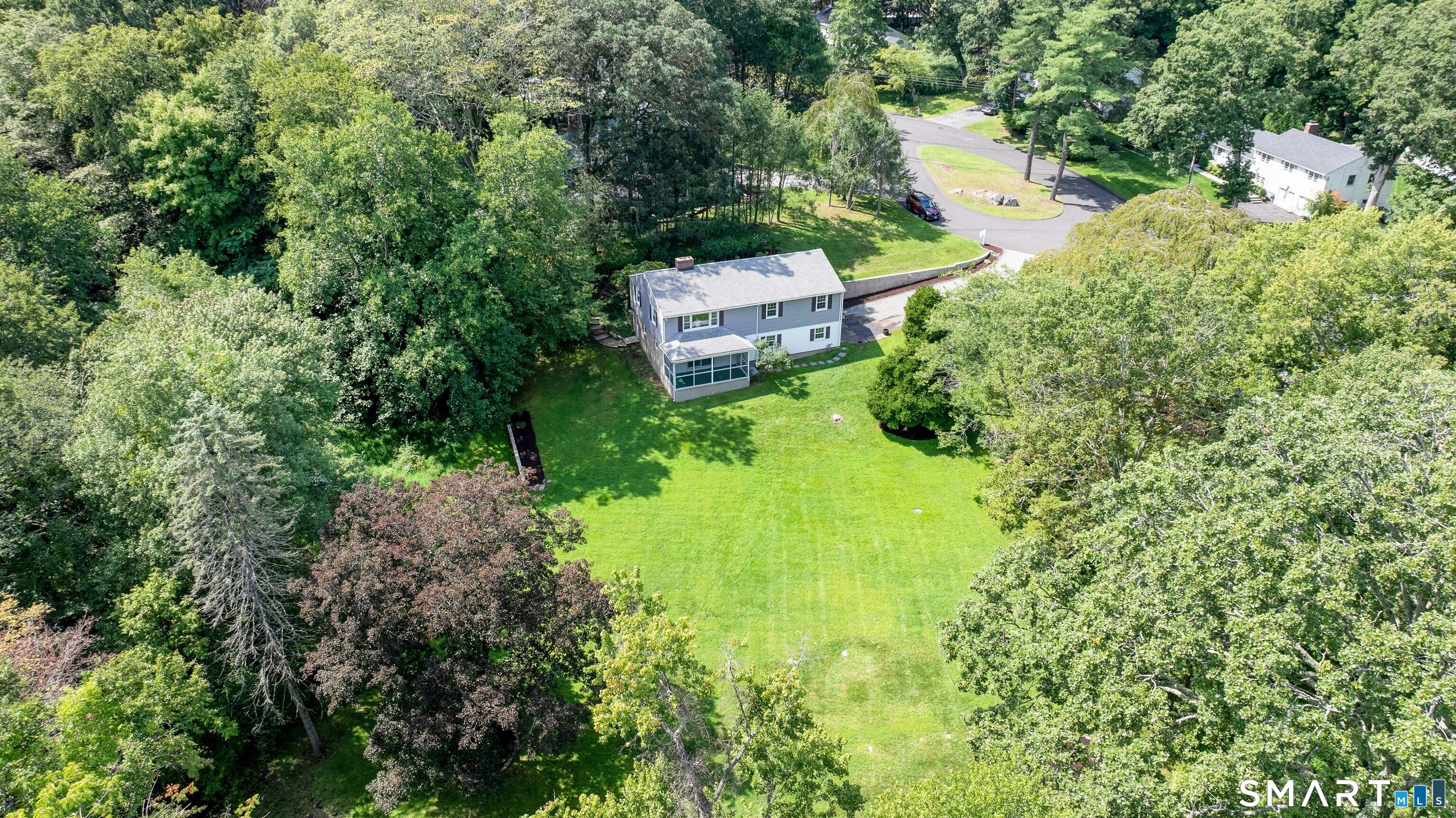 79 Robin Hood Road Stamford CT 06907