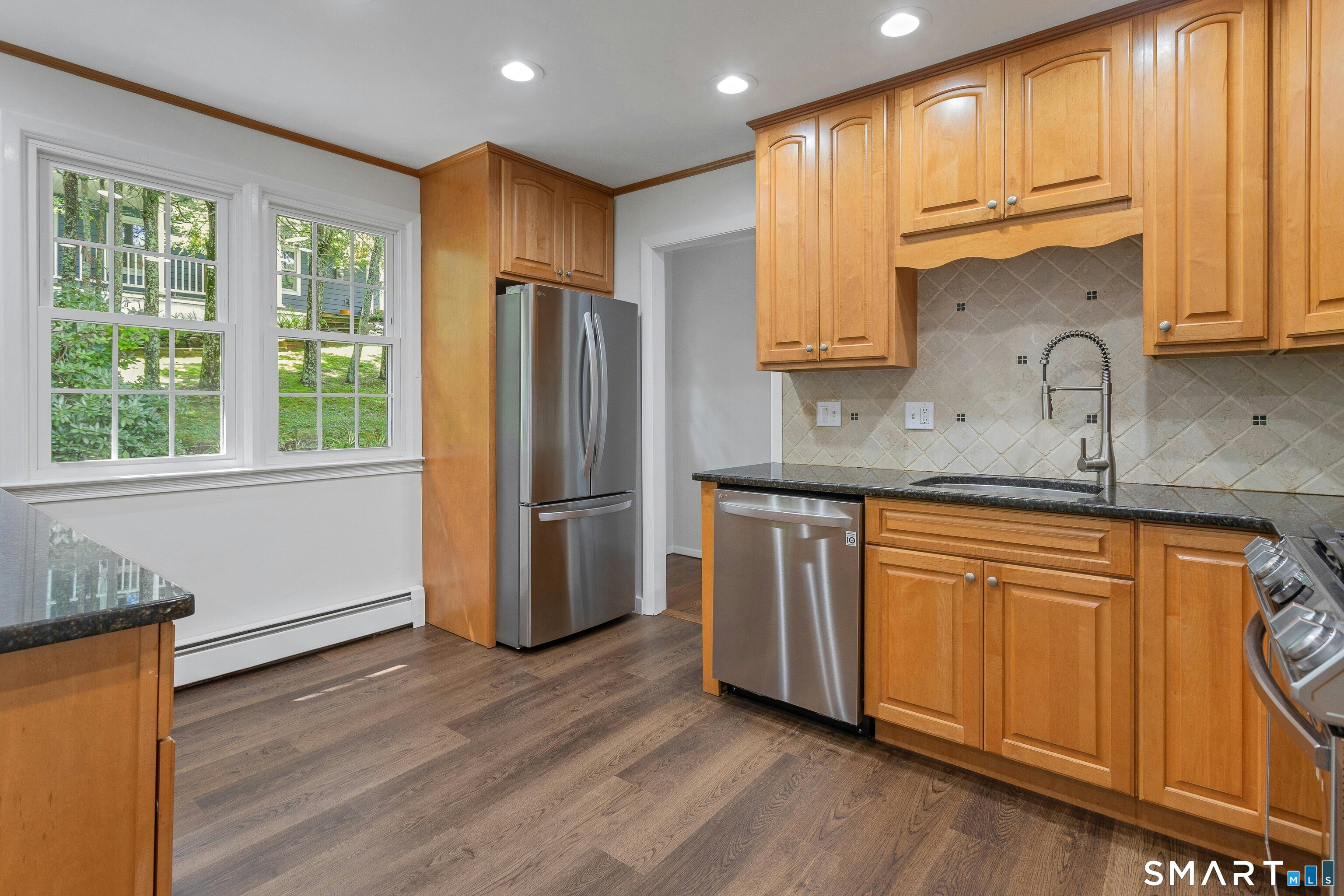 79 Robin Hood Road Stamford CT 06907