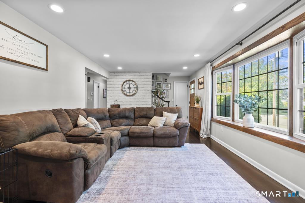 50 Bulmer Drive Stratford CT 06614