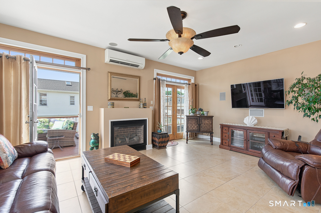 41 Deerfield Avenue Milford CT 06460