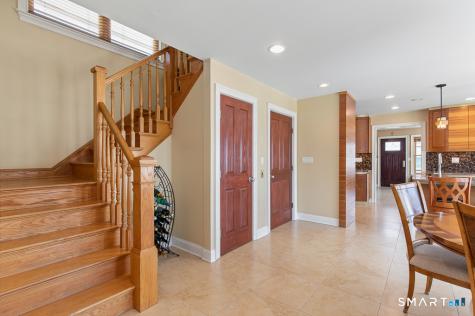 41 Deerfield Avenue Milford CT 06460