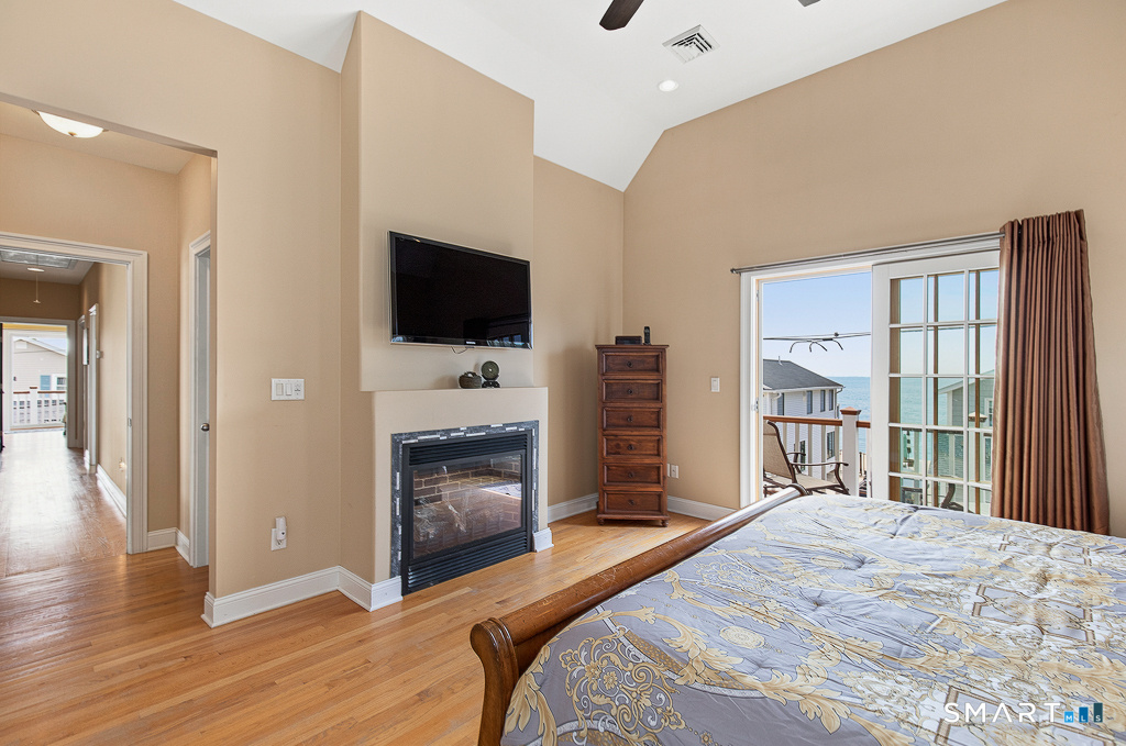 41 Deerfield Avenue Milford CT 06460