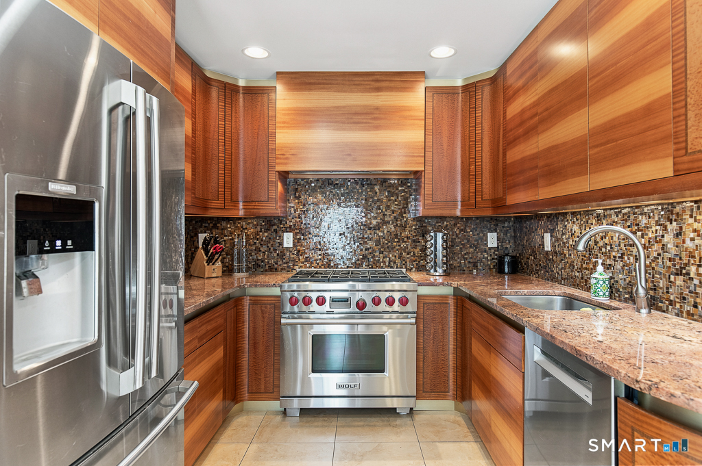 41 Deerfield Avenue Milford CT 06460