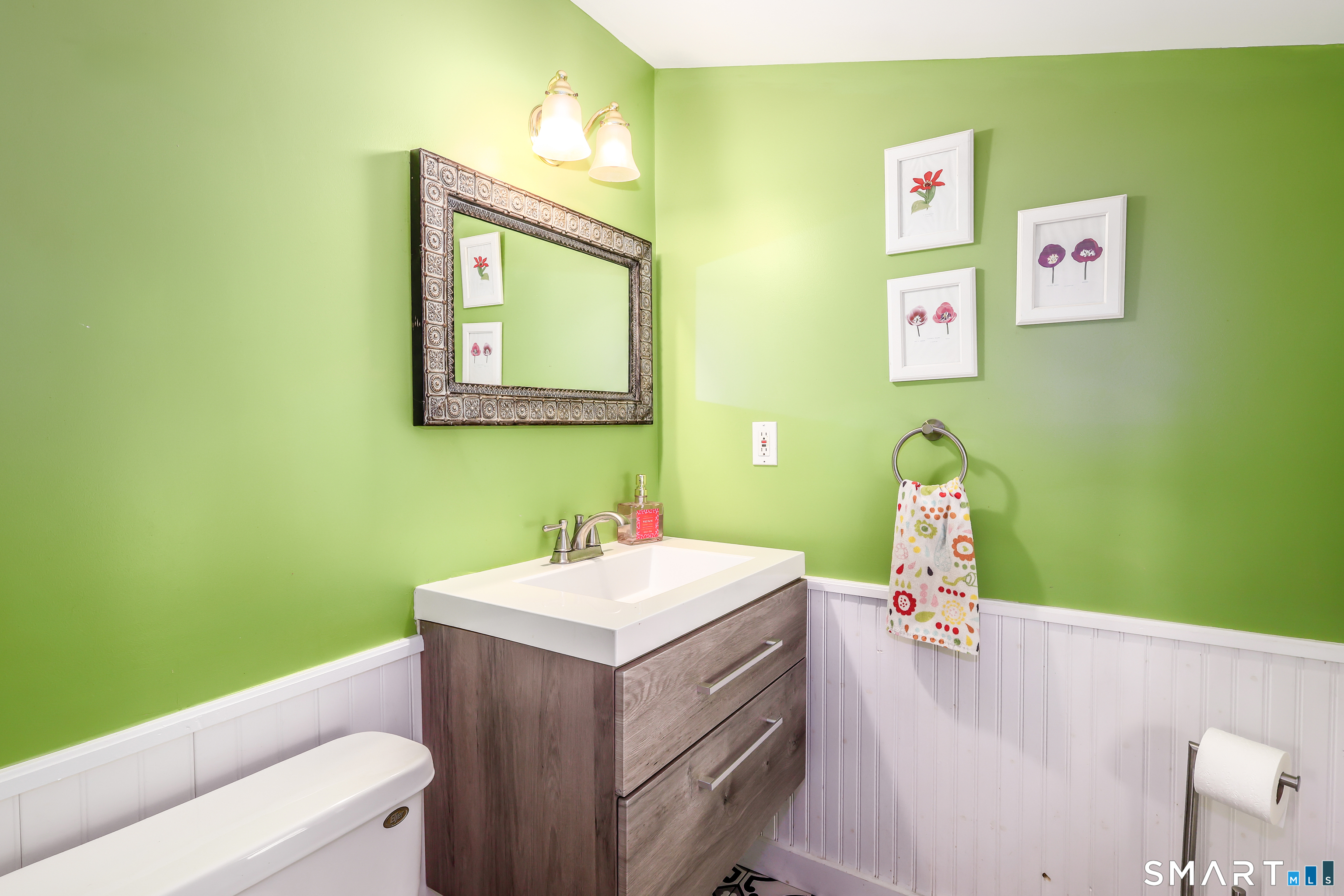 88 Berkshire Road Southbury CT 06488