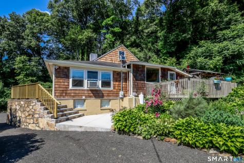 88 Berkshire Road Southbury CT 06488