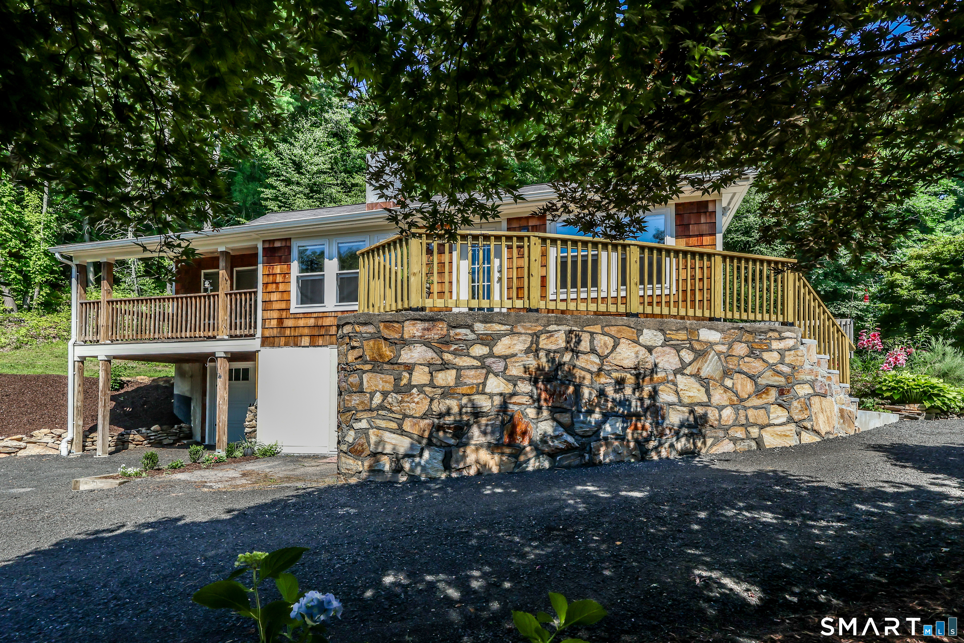 88 Berkshire Road Southbury CT 06488