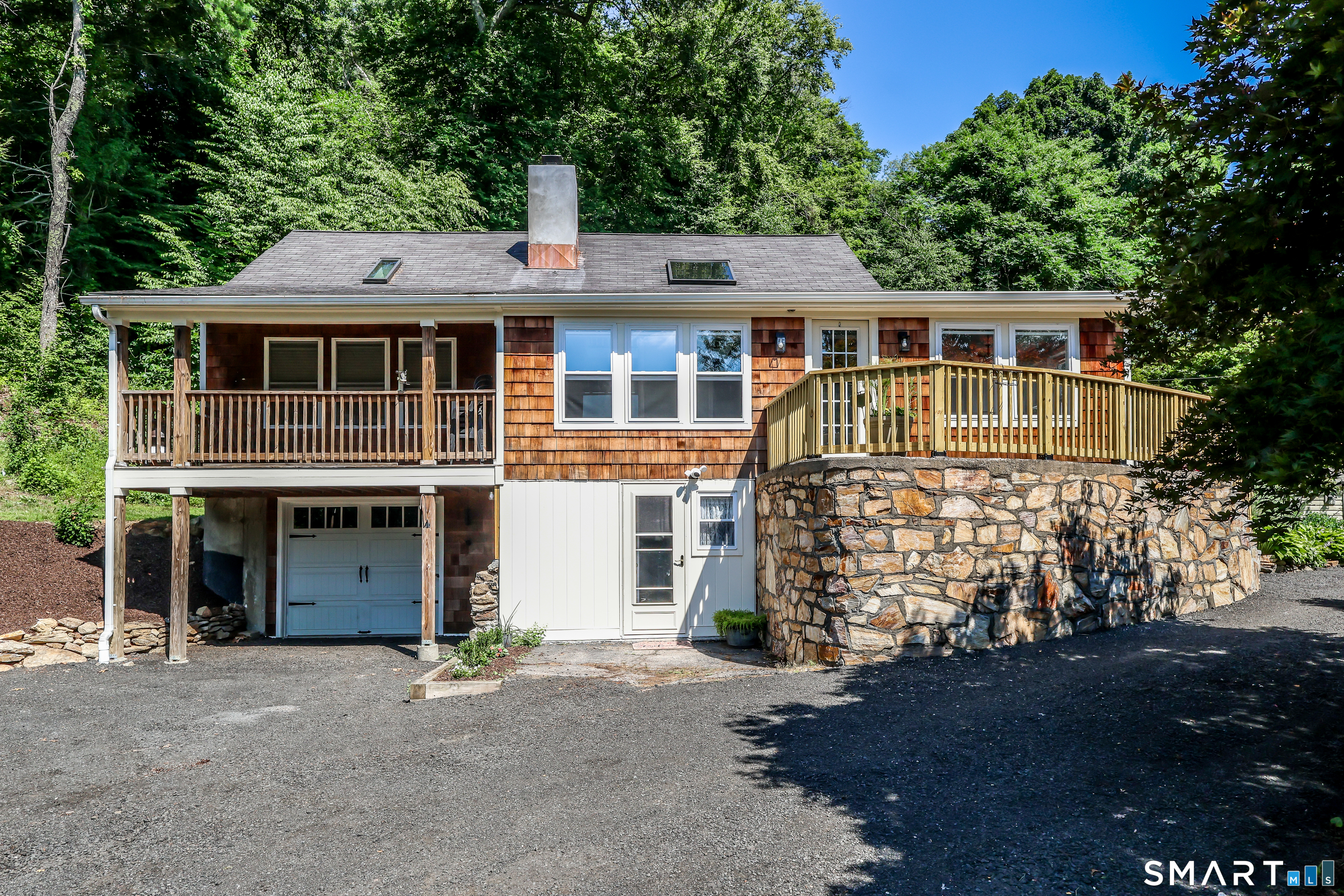 88 Berkshire Road Southbury CT 06488
