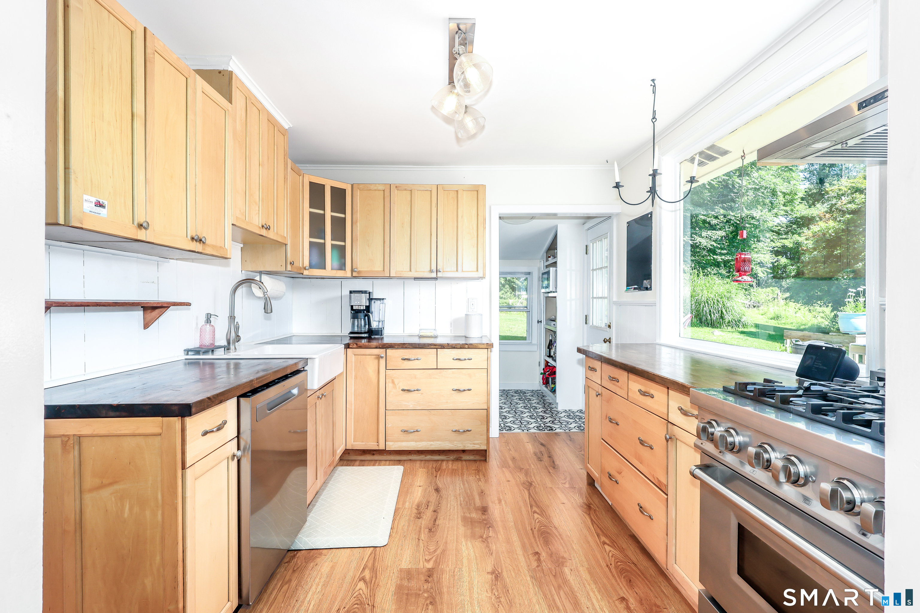 88 Berkshire Road Southbury CT 06488