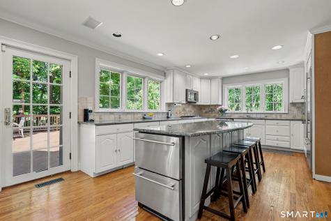 13 Lia Fail Way Greenwich CT 06807