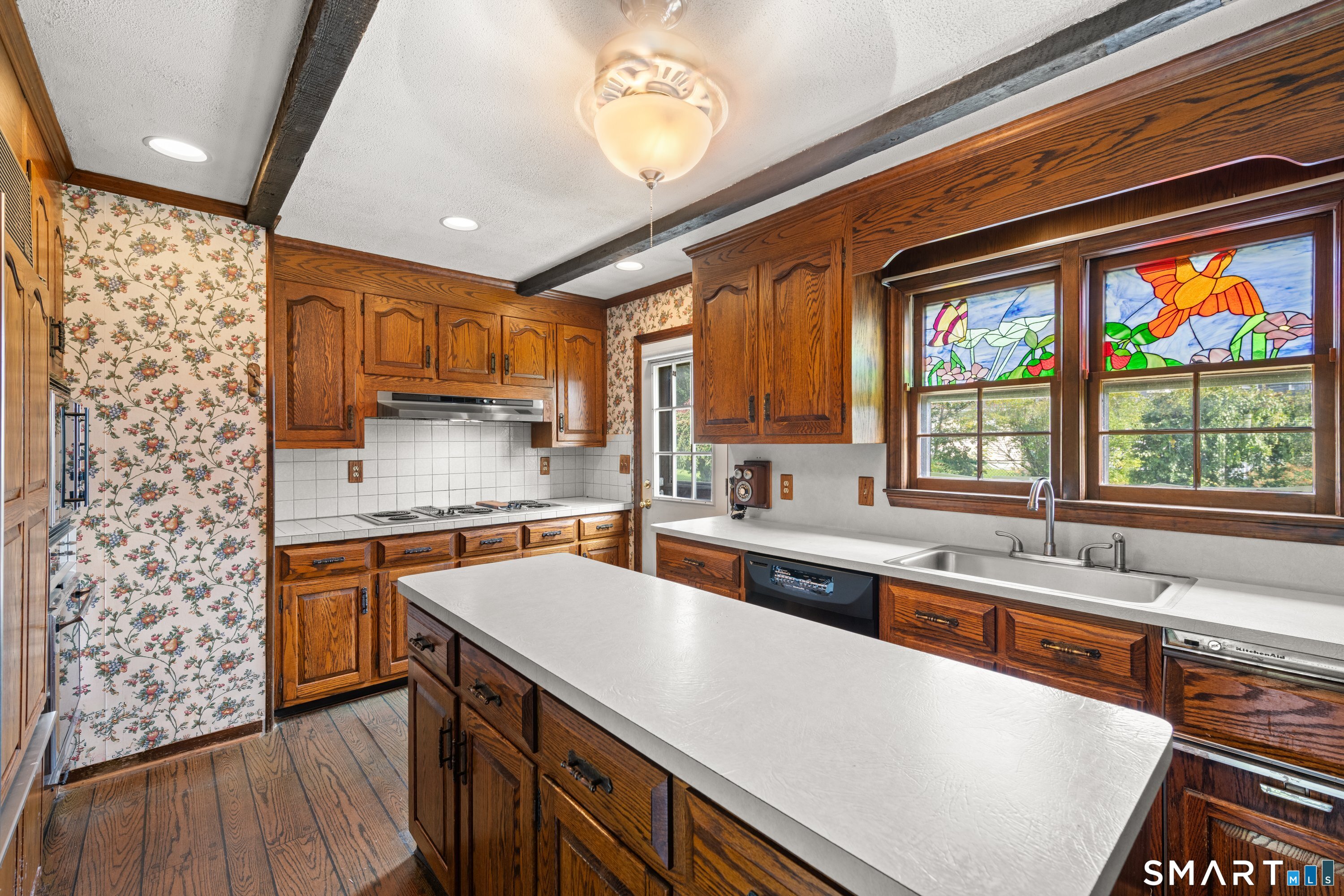 559 Oak Bluff Avenue Stratford CT 06615