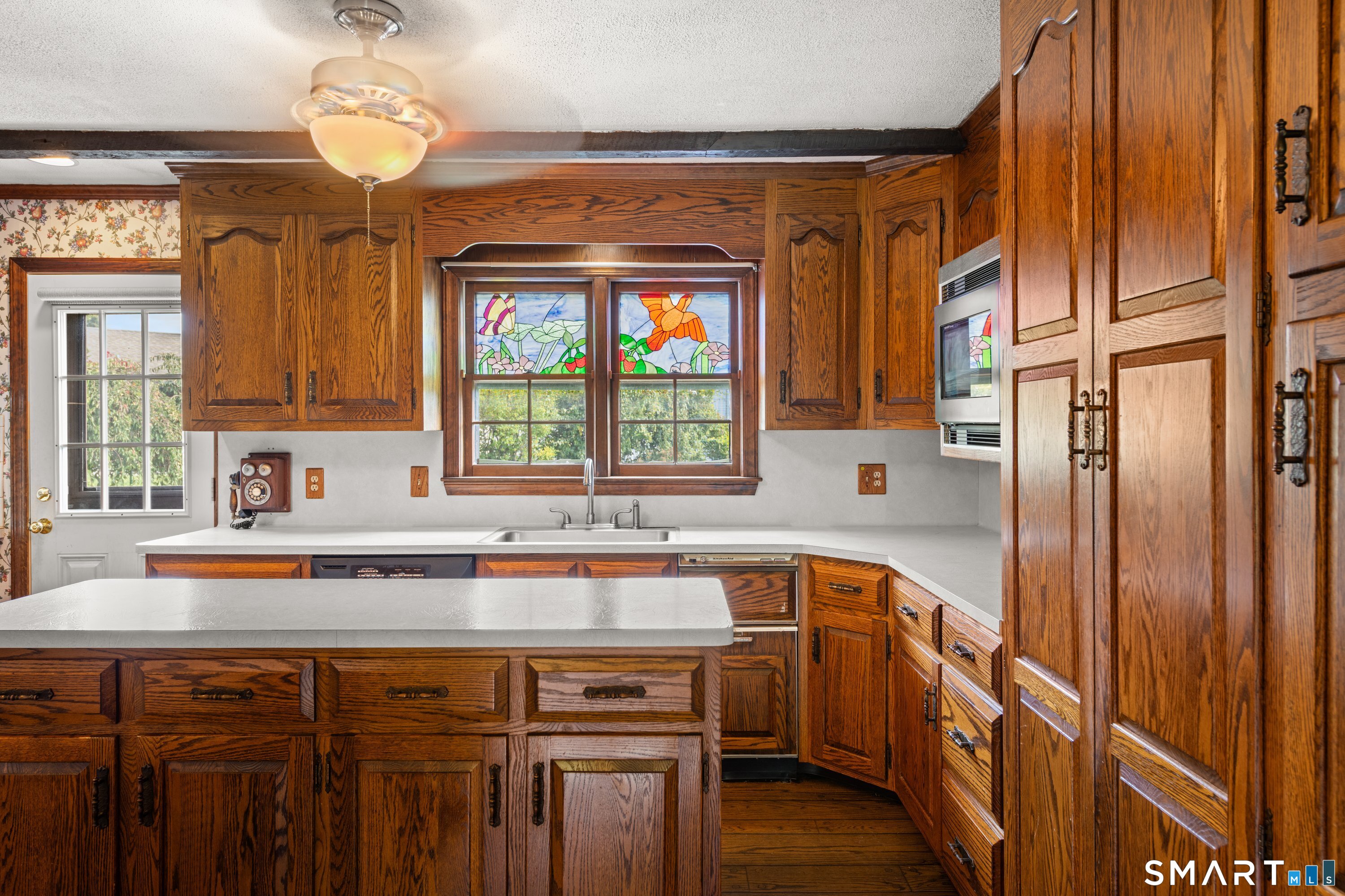 559 Oak Bluff Avenue Stratford CT 06615