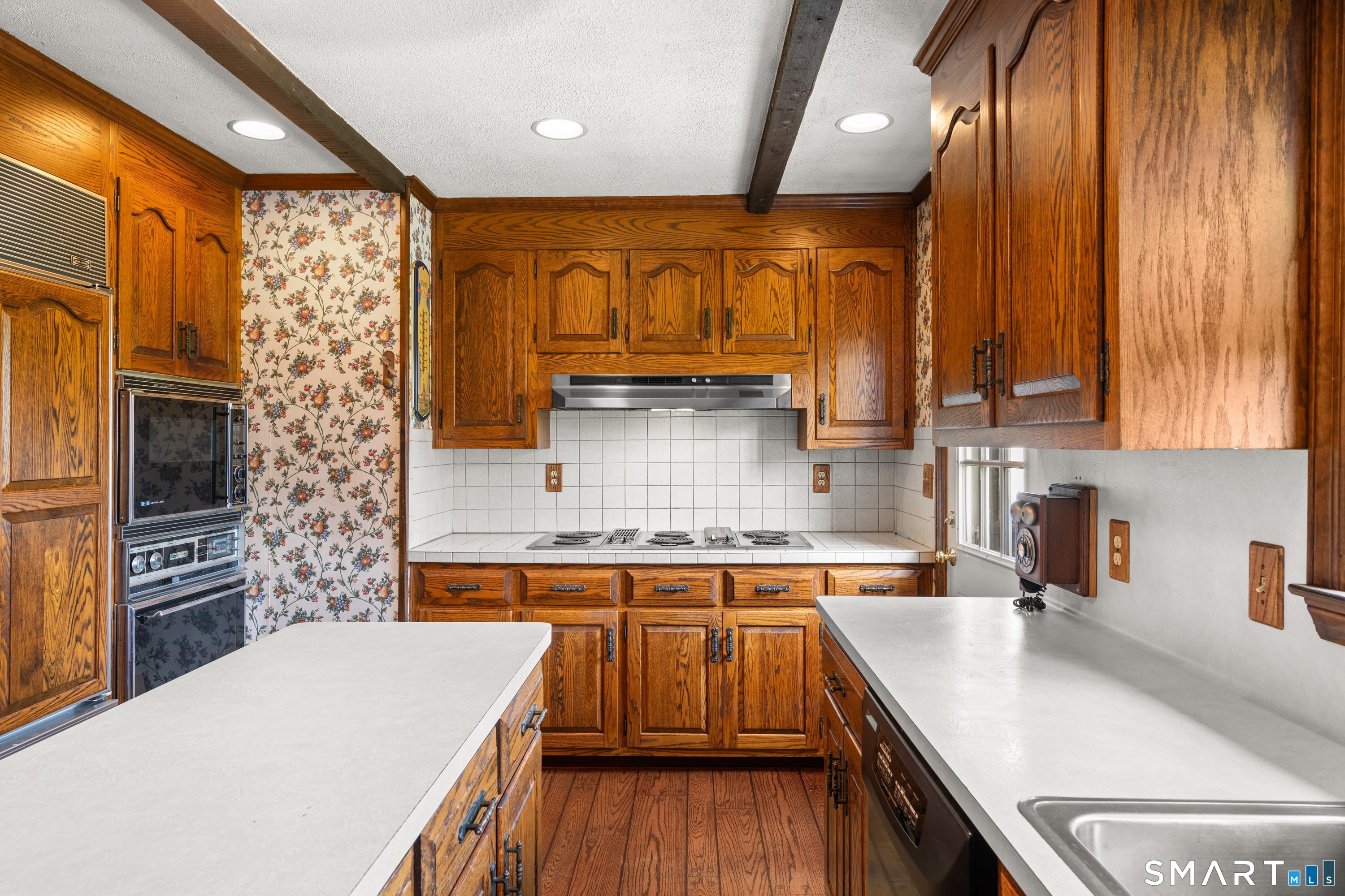559 Oak Bluff Avenue Stratford CT 06615