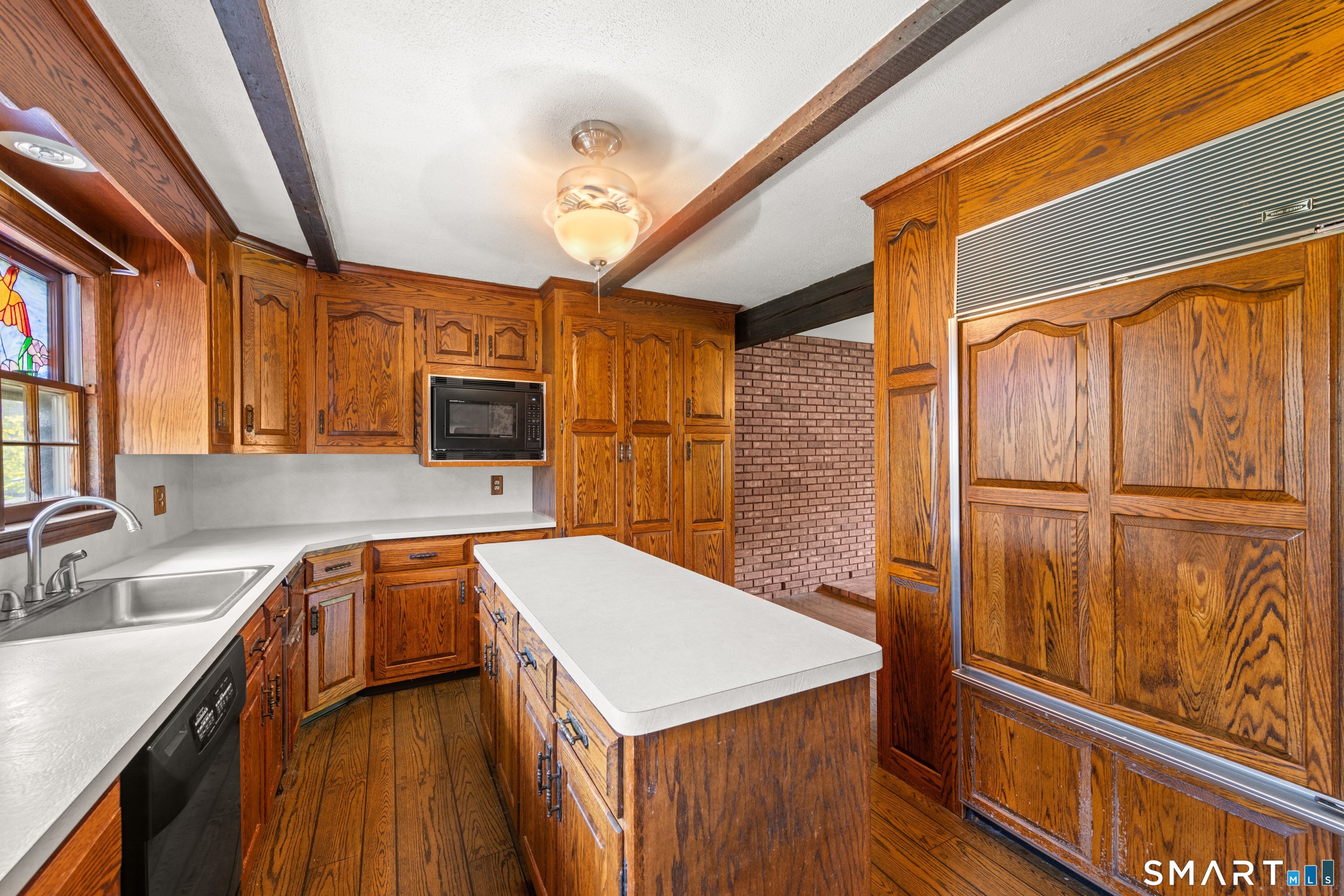 559 Oak Bluff Avenue Stratford CT 06615