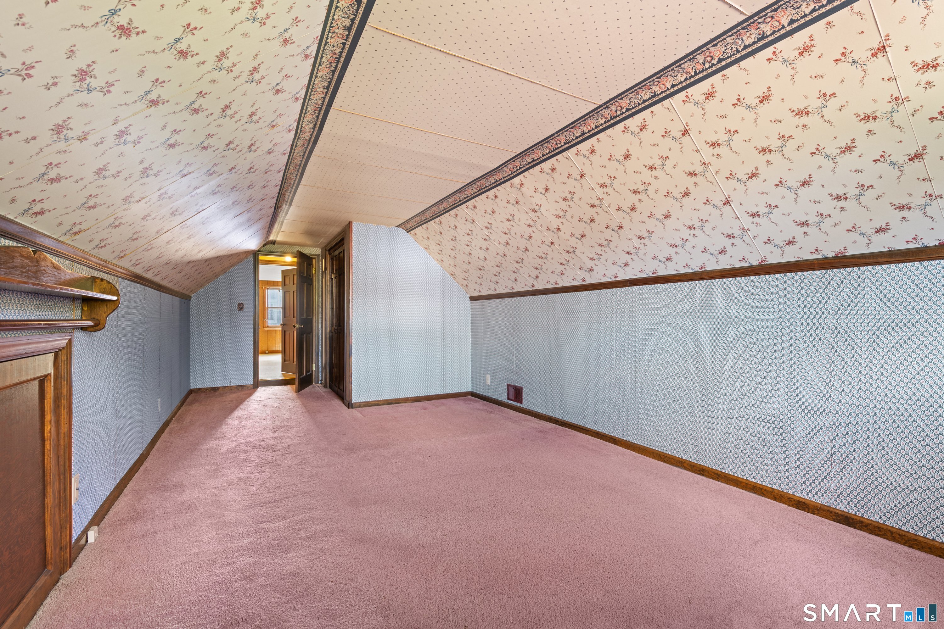 559 Oak Bluff Avenue Stratford CT 06615