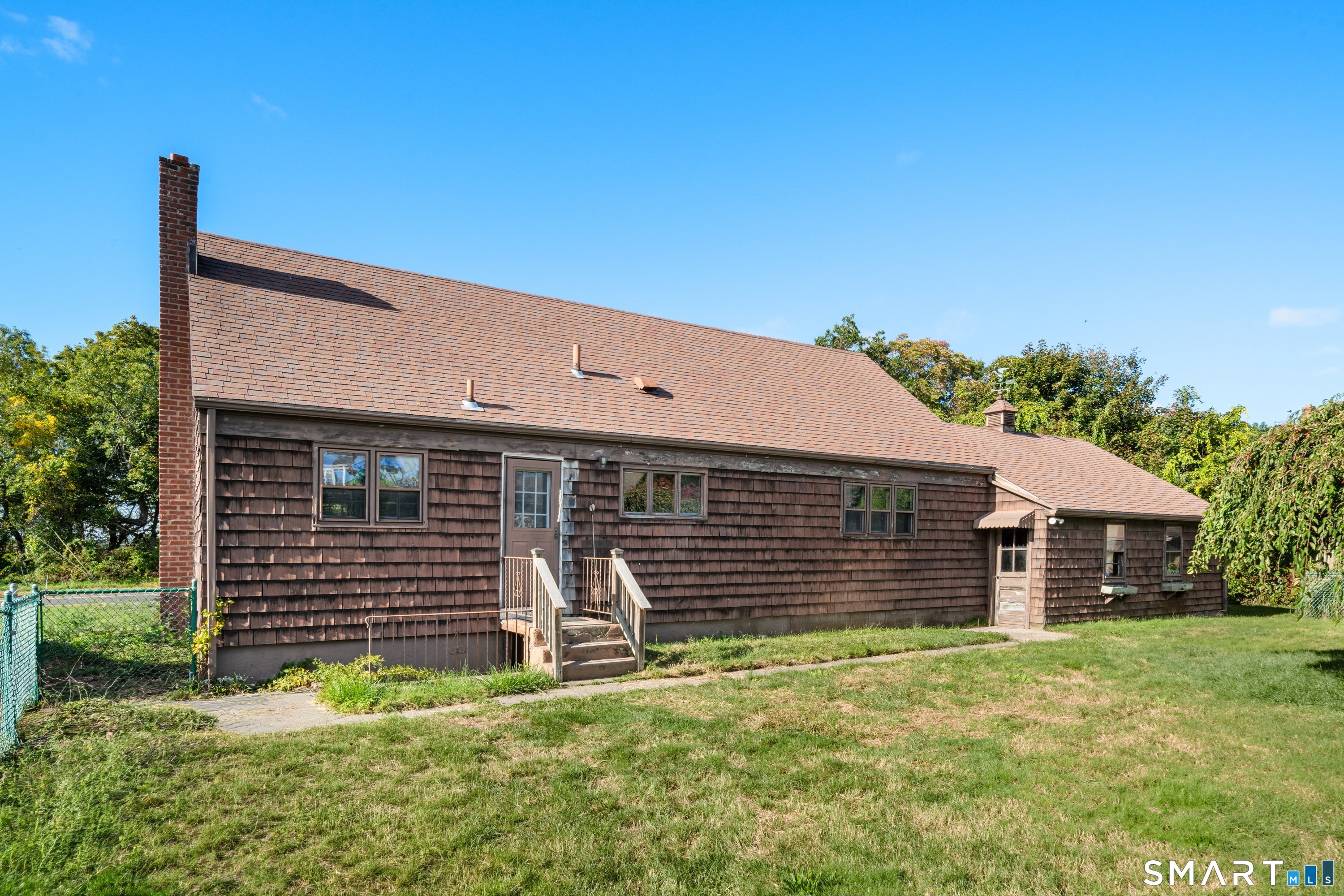 559 Oak Bluff Avenue Stratford CT 06615