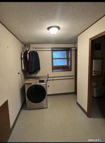85 Mason Avenue Waterbury CT 06708