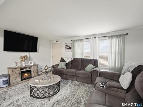 131 Ross Hill Road Lisbon CT 06351