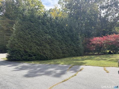 131 Ross Hill Road Lisbon CT 06351