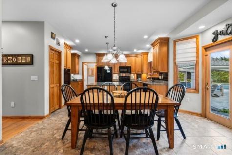 349 East Main Street Wallingford CT 06492