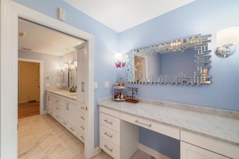 47 Mistletoe Drive Southbury CT 06488