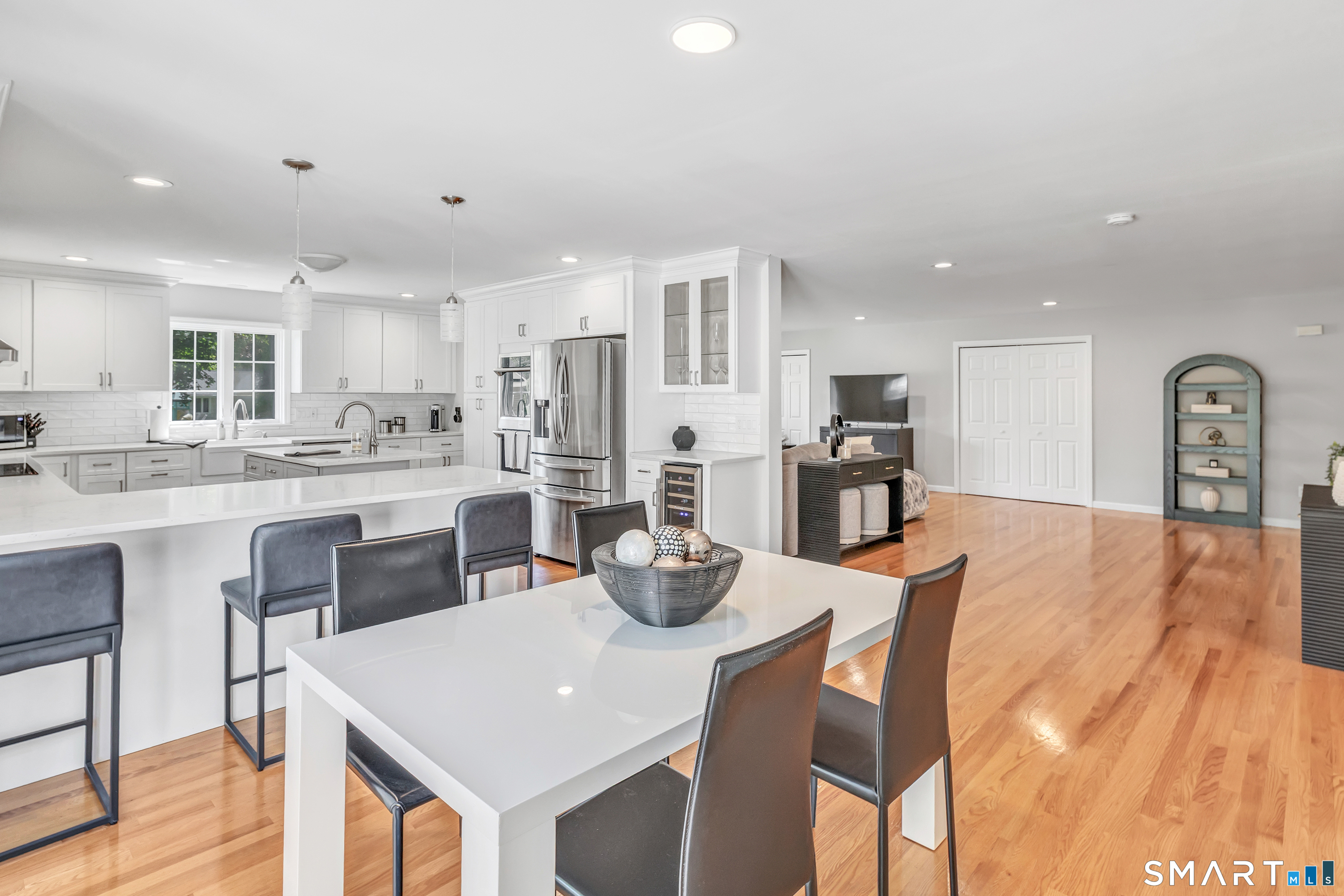 26 Westwood Road Trumbull CT 06611
