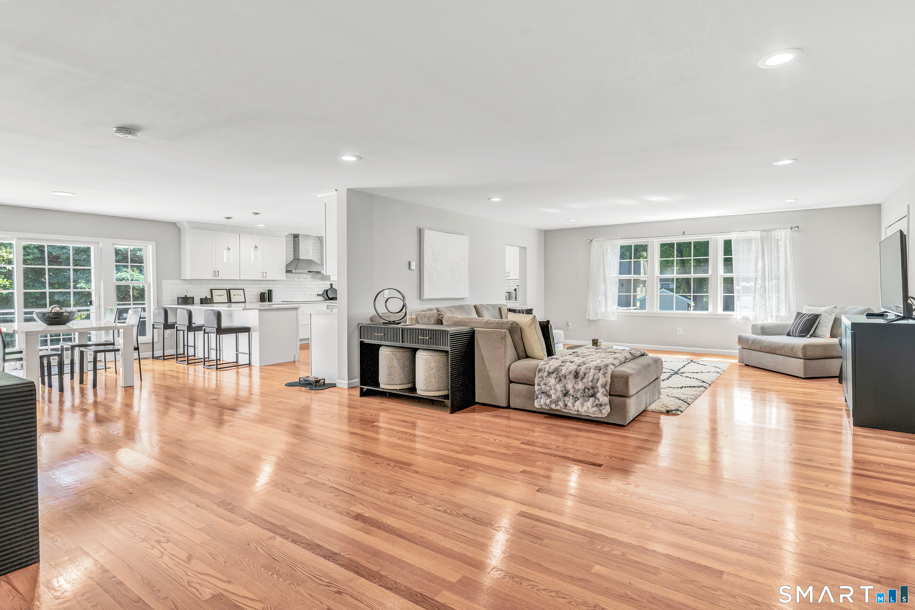 26 Westwood Road Trumbull CT 06611