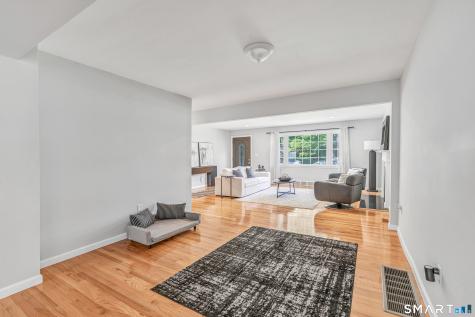 26 Westwood Road Trumbull CT 06611