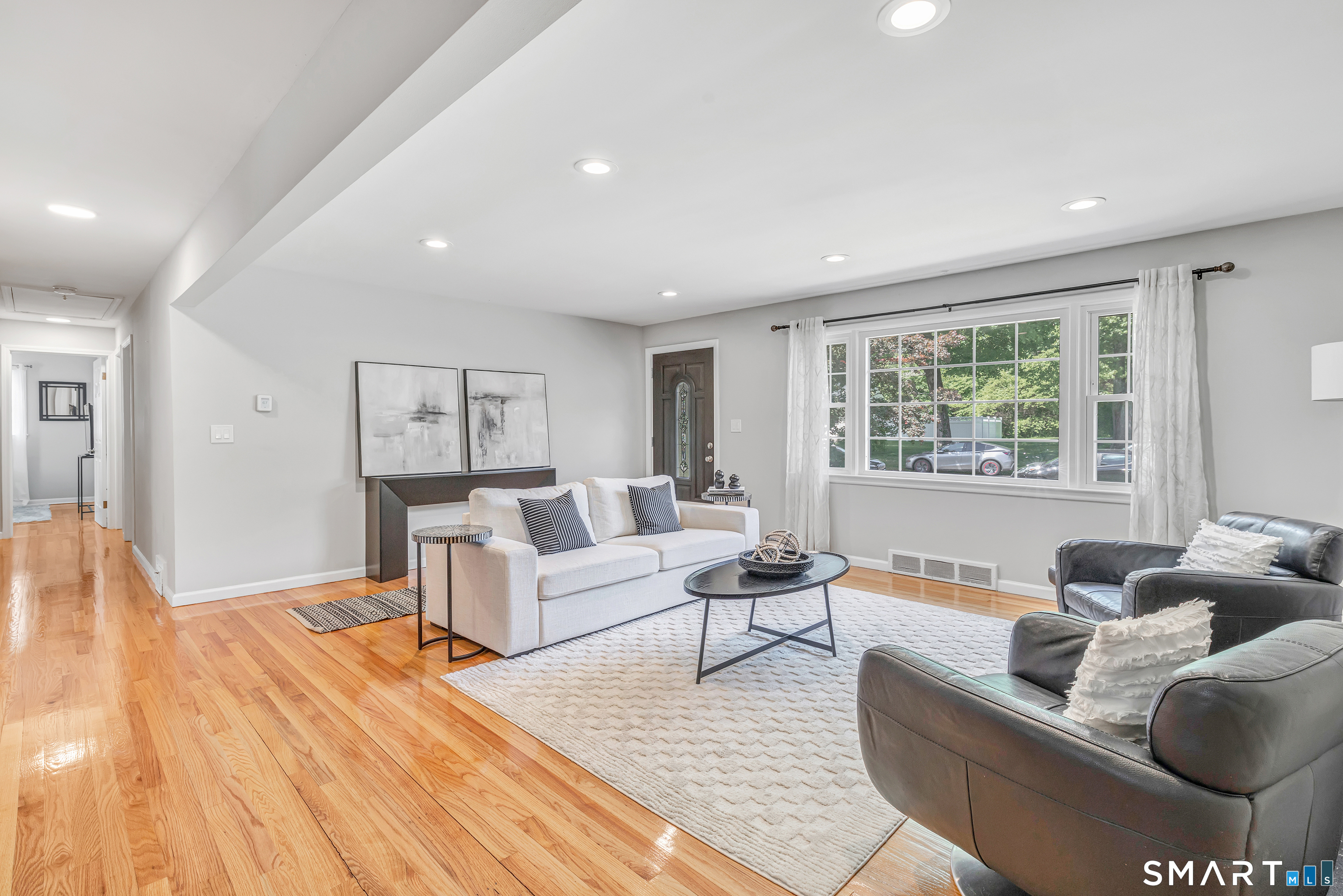26 Westwood Road Trumbull CT 06611