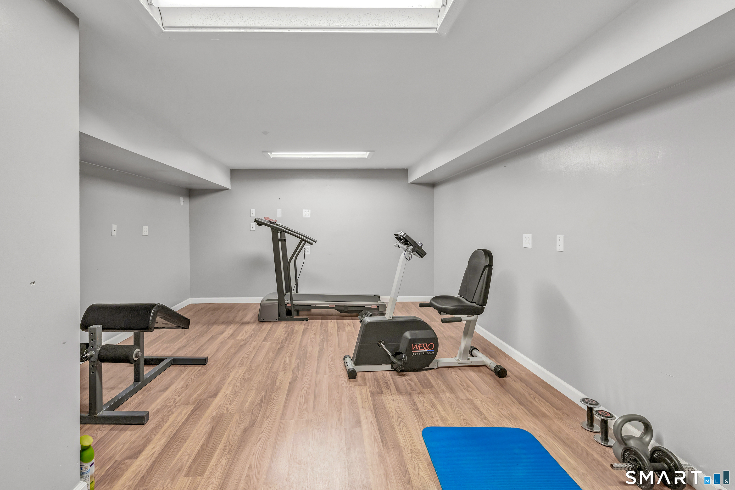 26 Westwood Road Trumbull CT 06611