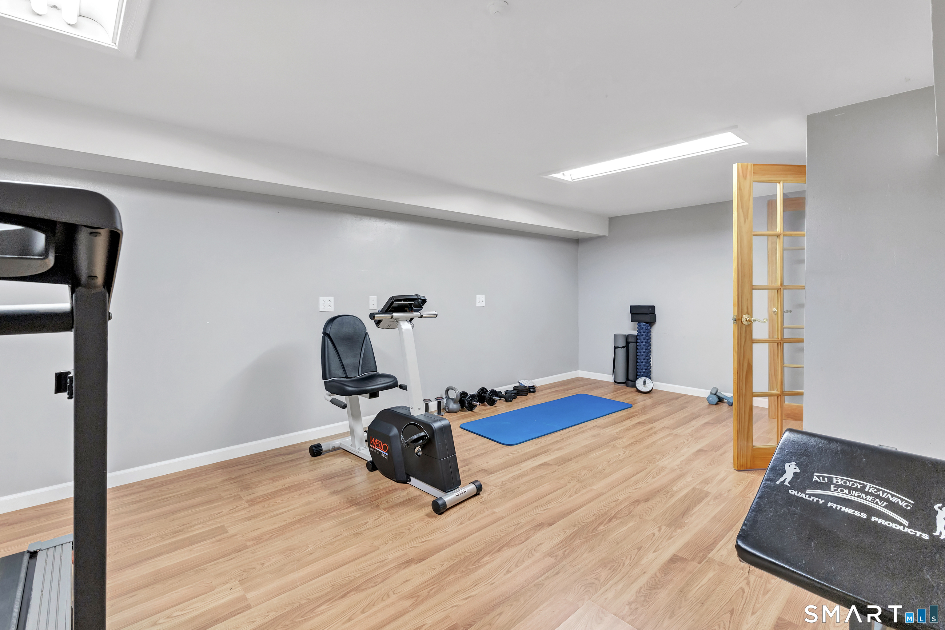 26 Westwood Road Trumbull CT 06611