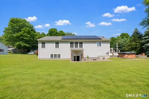 26 Westwood Road Trumbull CT 06611