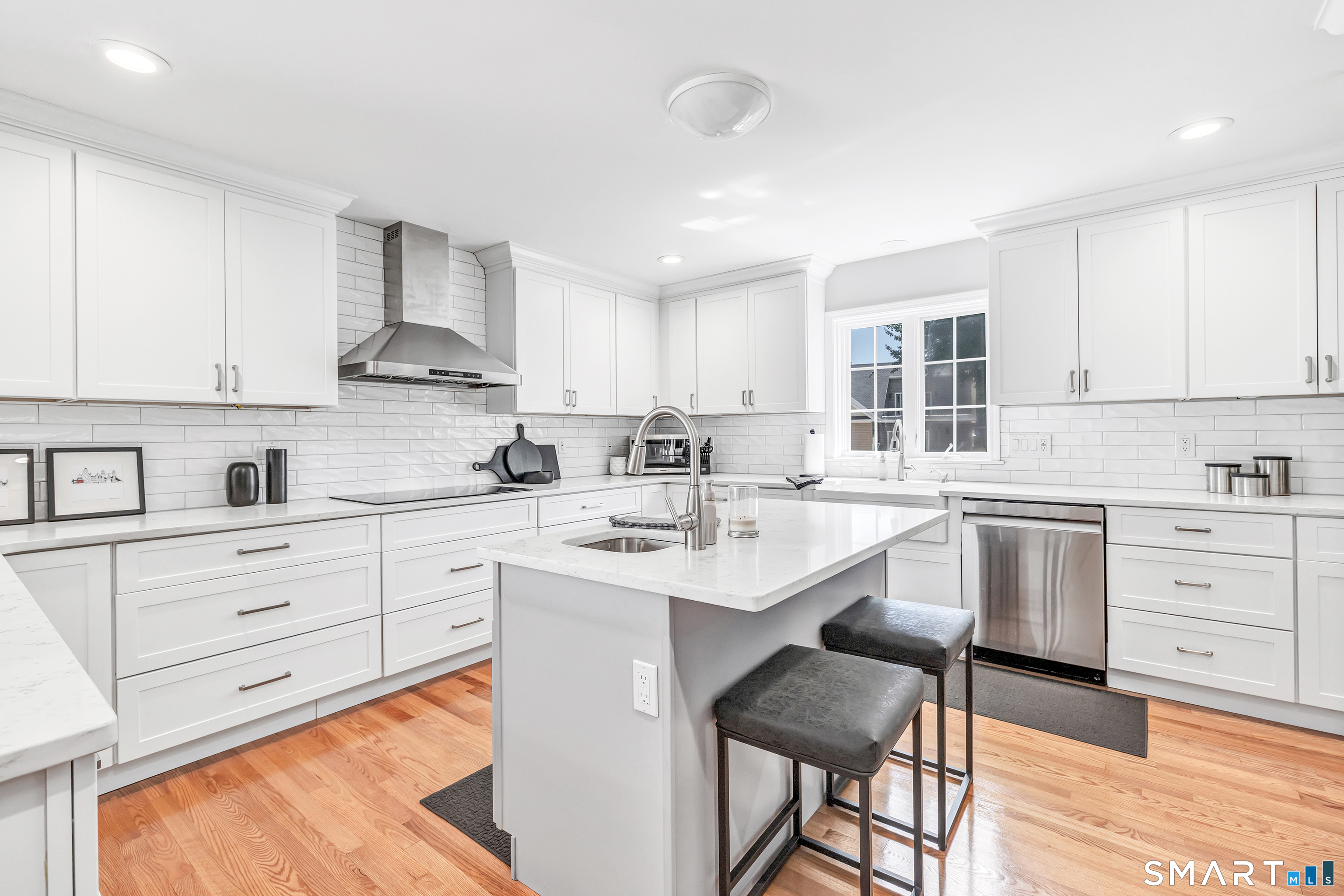 26 Westwood Road Trumbull CT 06611