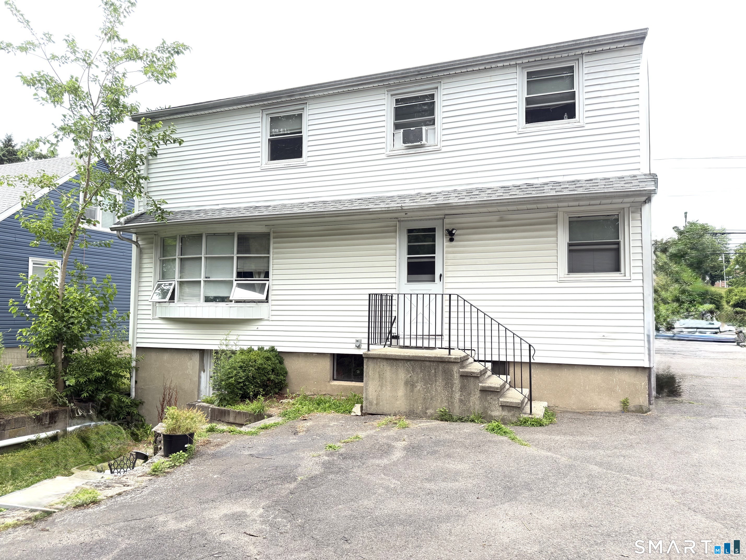 1645 Old Town Road Bridgeport CT 06606