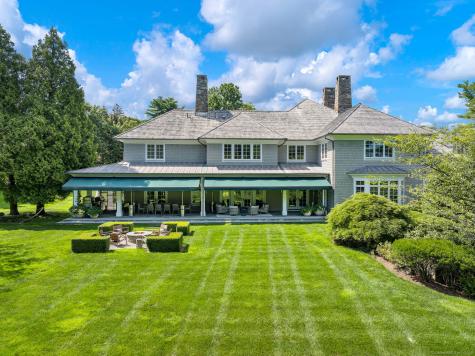 10 Copper Beech Road Greenwich CT 06830