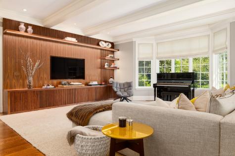 10 Copper Beech Road Greenwich CT 06830