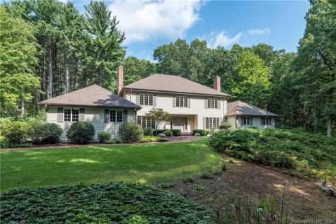 55 Lord Davis Lane Avon CT 06001