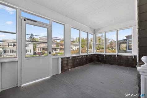 314 Ocean Avenue New London CT 06320
