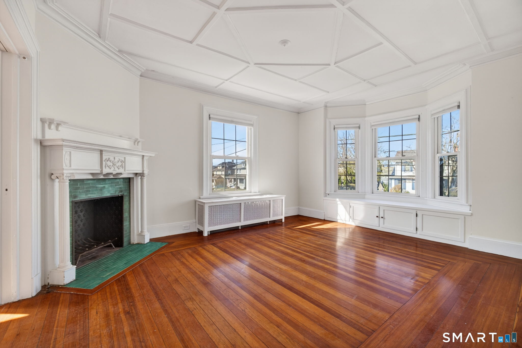 314 Ocean Avenue New London CT 06320