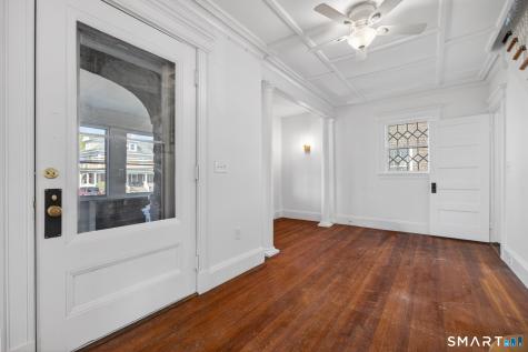 314 Ocean Avenue New London CT 06320